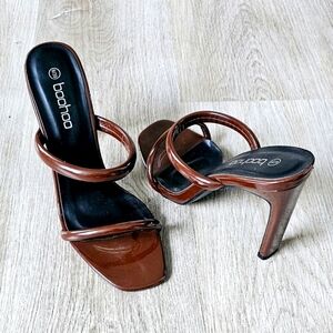 Size 6 Boohoo Brown Heeled Sandals